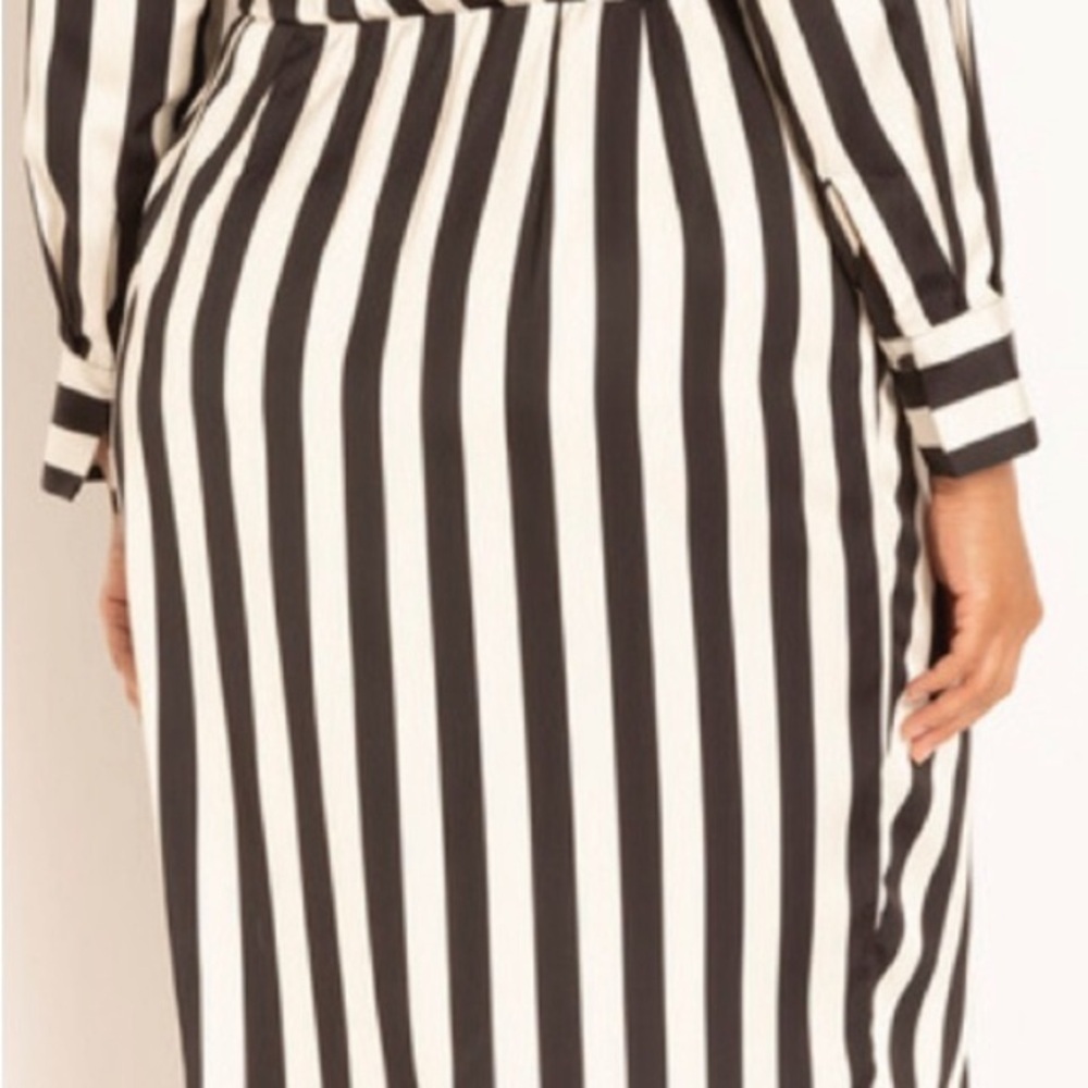 Eloquii NWT Full Sleeve True Wrap Dress Asymmetrical Black White Sz 22 Bold - Picture 7 of 16